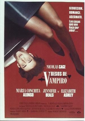 POSTAL A6108: Besos de Vampiro