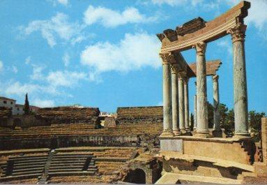 POSTAL PV09597: Detalle columnata del Teatro Romano de Merida