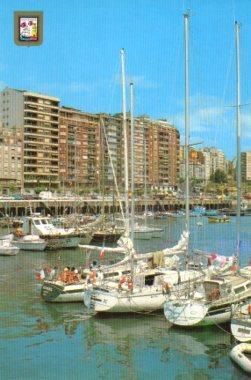 POSTAL PV09632: Puertochico, Santander