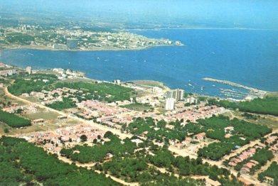 POSTAL PV09289: Vista aerea de Riells en La Escala, Costa Brava