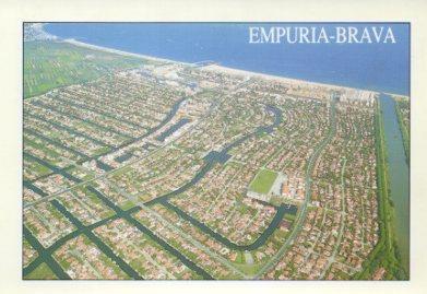 POSTAL PV09461: Vista aerea de la poblacion de Empuria Brava