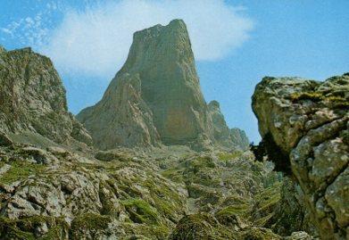 POSTAL PV09455: Naranjo de Bulnes desde Camburero