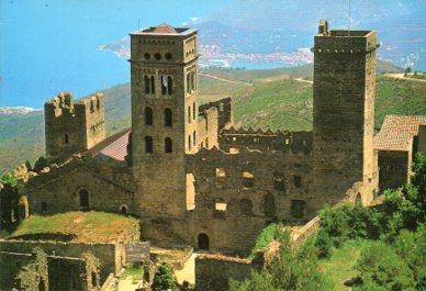 POSTAL PV09403: Sant Pere de Roda al fondo Port de la Selva