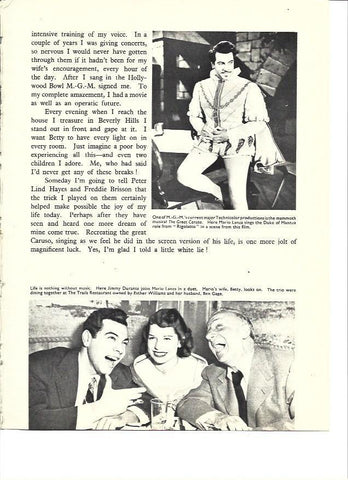 LAMINA 36512: Mario Lanza con su mujer y como Rigoletto