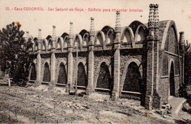 POSTAL PV09871: Casa Codorniu en San Sadurni de Noya, edificio para etiquetar botellas