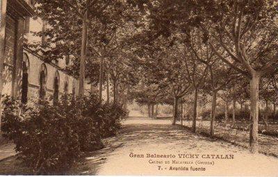 POSTAL PV09826: Gran Balneario Vichy Catalan Avenida Fuente, Caldas de Malavella