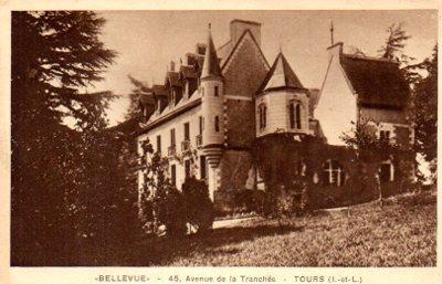 POSTAL PV09780: Bellevue, Tours