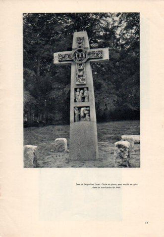 LAMINA V40323: Jean et Jacqueline Lerat, Croix en pierre
