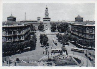 POSTAL PV10361: Milano, Largo Cairoli Il Castello