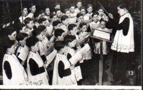POSTAL PV10330: Monasterio de Montserrat. La Escolania cantando la Salve