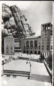 POSTAL PV10319: Monasterio de Montserrat. Entrada