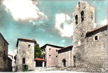POSTAL PV10113: Castellar de N'Hug, iglesia fachada principal