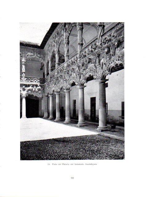 LAMINA V40984: Patio del Palacio del Infantado, Guadalajara