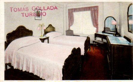 POSTAL PV10865: The Park Central New York, typical bedroom