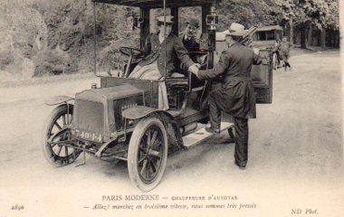 POSTAL PV10771: Mujer taxista en Paris