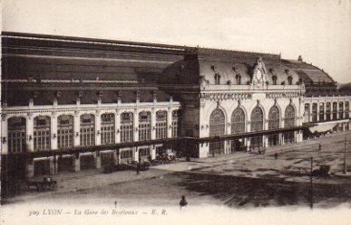 POSTAL PV10952: Lyon. La Gare des Brotteaux