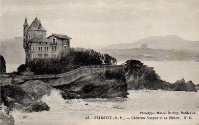 POSTAL PV10956: Biarritz. Chateau Basque et la Rhune