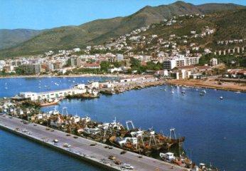 POSTAL PV10511: Puerto comercial de Roses, Costa Brava