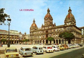 POSTAL PV10545: Plaza de Maria Pita y Ayuntamiento, La Coruña