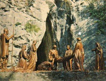 POSTAL PV10437: Calvaire de Lourdes. XIV Station