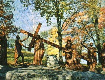 POSTAL PV10442: Calvaire de Lourdes. VIII Station