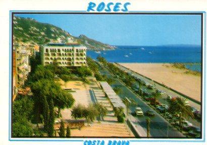 POSTAL PV11613: Plaza Catalunya y vista parcial de Roses