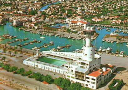 POSTAL PV11618: Club Nautico vista aerea Empuriabrava