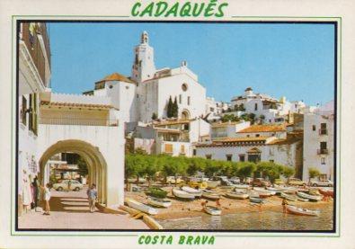 POSTAL PV11686: Port Laguer e Iglesia de Cadaques PV11686