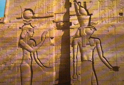 POSTAL PV11557: Reliefs of Isis, Temple at Philae Asswan