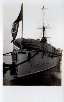 POSTAL PV11201: Barco de guerra PV11201