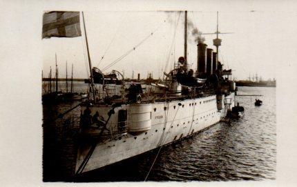 POSTAL PV11203: Barco de guerra PV11203