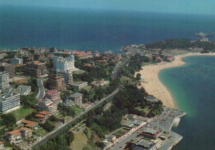 POSTAL PV11490: Paseo Reina Victoria y Playas de la Magdalena, Santander