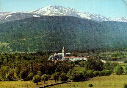 POSTAL PV11332: Vista del Monasterio delPaular, Rascafria Madrid
