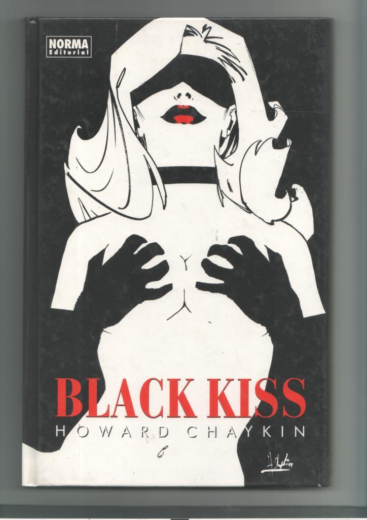 Black Kiss, tomo editorial