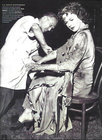LAMINA 37223: Susan Hayward con el maquillador Jack Pierce