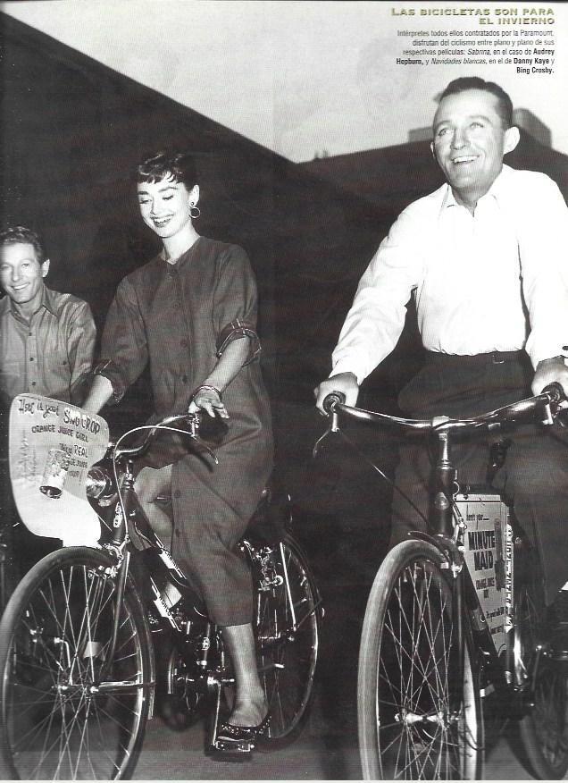 LAMINA 37251: Audrey Hepburn en bicicleta