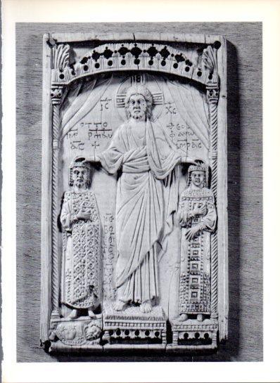 LAMINA V43501: Cristo bendice a Oton II relieve , Museo de Cluny