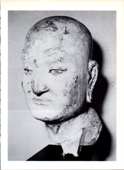 LAMINA V43506: Cabaza de un lo-han epoca Leao