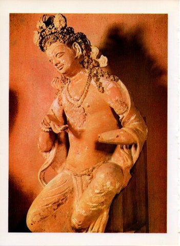 LAMINA V43454: Escultura que representa un bodhisattva