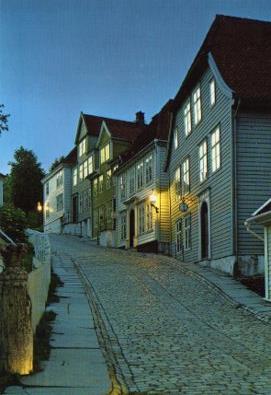 POSTAL PV11995: Bergen. Parti fra den gamle bydel