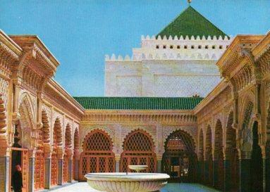 POSTAL PV11989: Mausolee Mohammed V Rabat. Cour interieure de La Mosquee