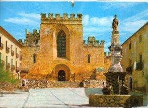 POSTAL PV11932: Monestir de Santes Creus. Plaza de San Bernardo