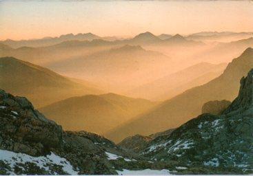 POSTAL PV12082: Picos de Europa. Atardecer desde Vega Huerta