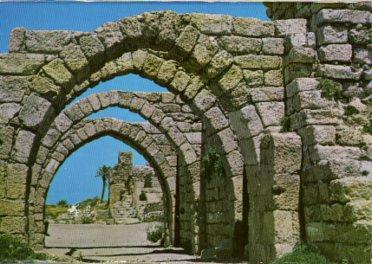 POSTAL PV12033: Israel. Caesarea roman statue 