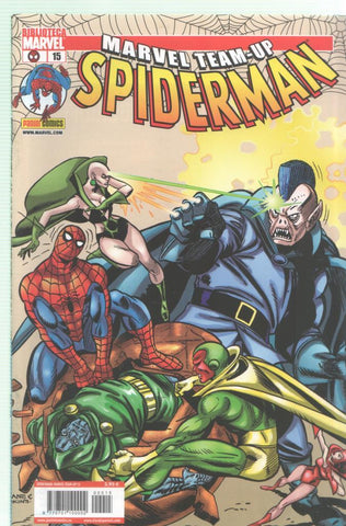 Panini: Marvel Team Up Spiderman numero 15: El pasado se ha vuelto loco
