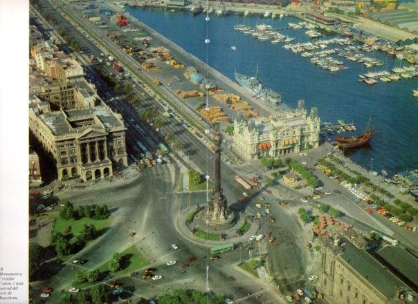 LAMINA V45362: Vista aeria del monument a Colon i Port de Barcelona