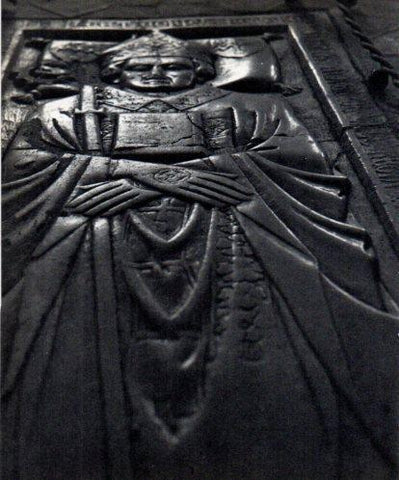 LAMINA V45525: Sepultura de la familia Montcada a Santes Creus