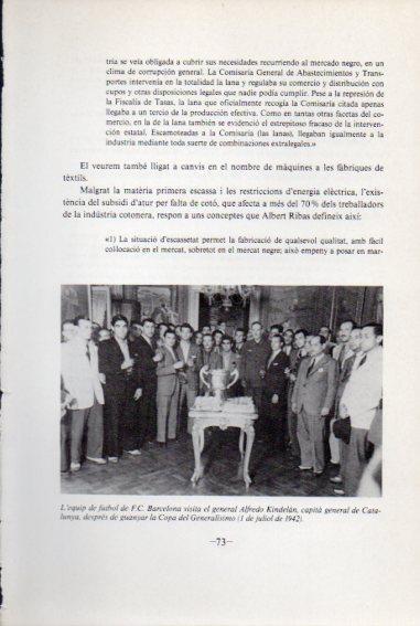 LAMINA V45085: Equip futbol F. C. Barcelona i general A. Kindelan juliol 1942