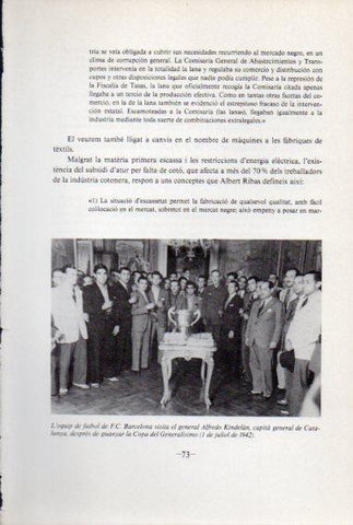 LAMINA V45085: Equip futbol F. C. Barcelona i general A. Kindelan juliol 1942