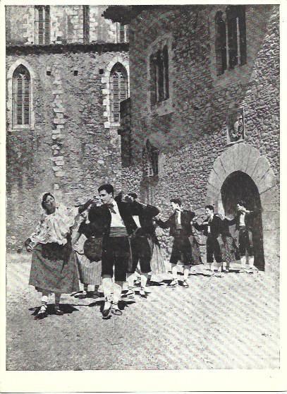 OBRA 37744: Esbart de Dansaires de Figueres
